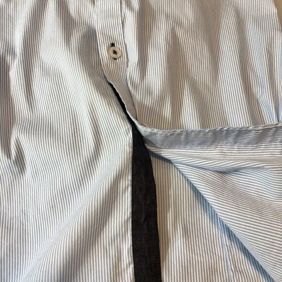 H&M Classic Light Blue Pinstripe Long Sleeve Button Front Shirt Navy Stripe Cuff - Picture 8 of 16